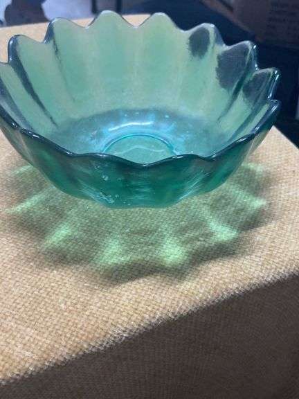 VINTAGE BLENKO GREEN LOTUS GLASS BOWL image