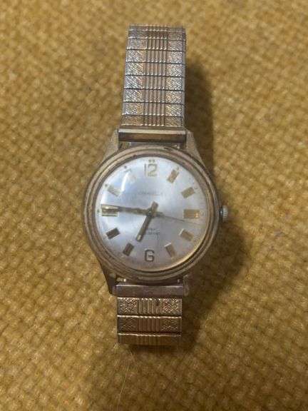 VINTAGE CARAVELLE SHOCK RESISTANT AND WATER RESISTANT WRIST WATCH.  UNKOWN WORKING ORDER image