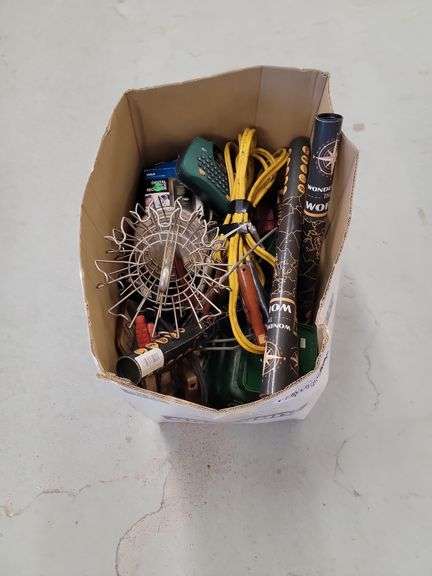 Label Maker, Sylvania Lights, Cords image