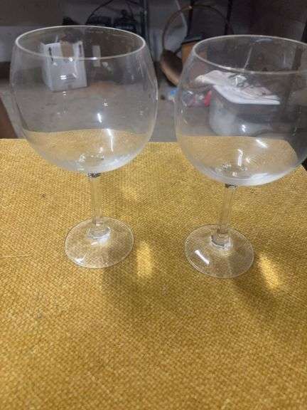 TWO WINE GLASSES image