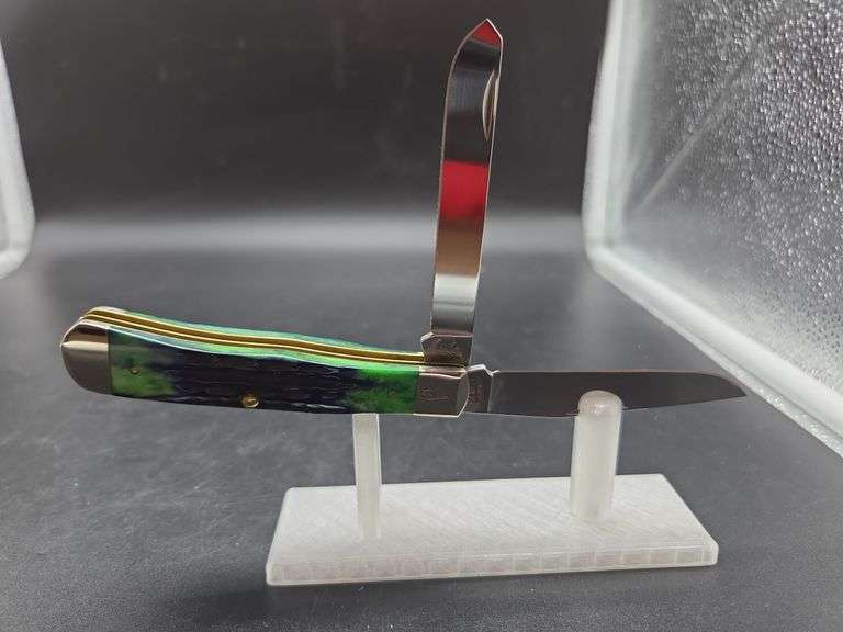 Case XX Hunter Green Bone Deep Canyon Jig Trapper Knife image