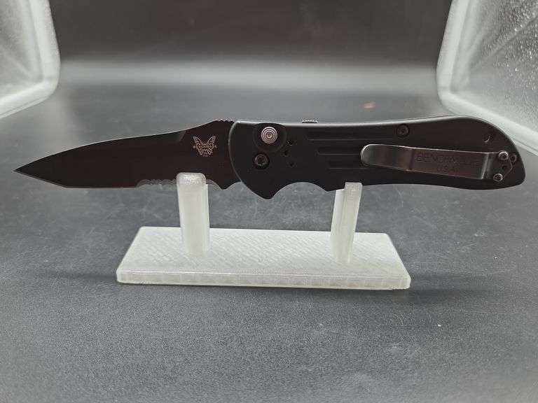 Benchmade 9101 Auto Folding Knife with Box image