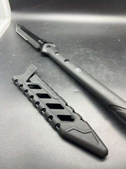 REAPR Tactical Tanto Knife With Sheath image