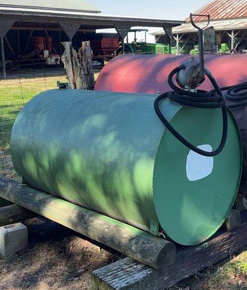 Fuel Storage Tanks with Hand Pump image