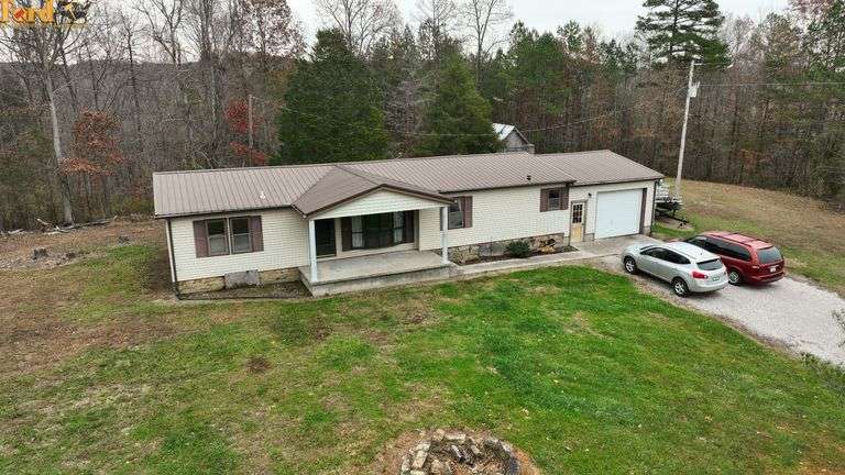 Doublewide & 33.9 +/- Acres image