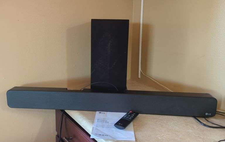 LG Wireless Sound Bar and Subwoofer Set image