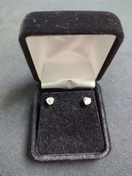 .50 cttw LAB GROWN DIAMOND STUD EARRINGS image