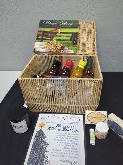 BLUEGRASS BBQ AND TREAT BASKET image