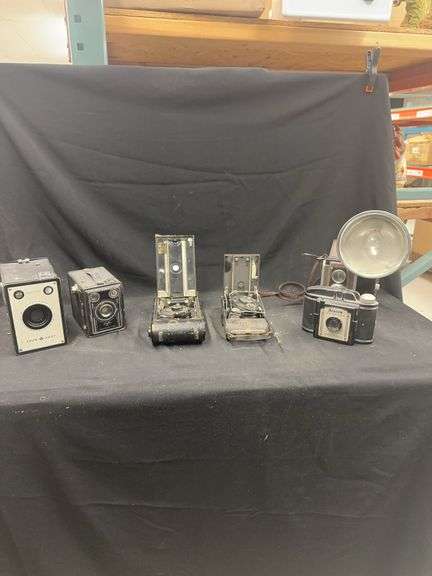Assorted Camera Collection: Kodak, Agfa, and Beacon image