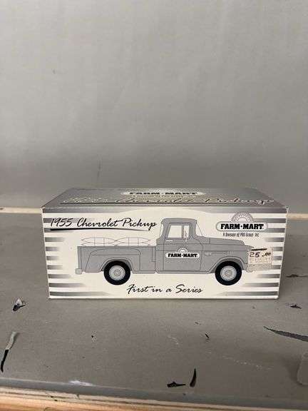 Farm-Mart 1955 Chevrolet Pickup Diecast Model image