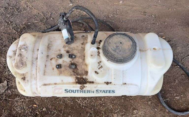 Southern States 15-57 Gallon Sprayer Tank image