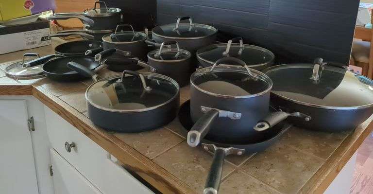 Calphalon and Cuisinart Cookware Set image