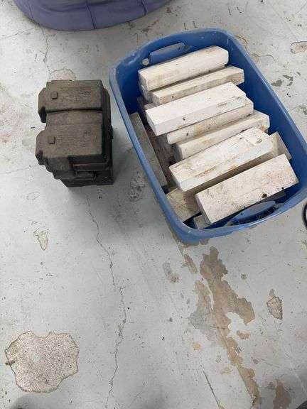 Wood Blocks and Battery Box image