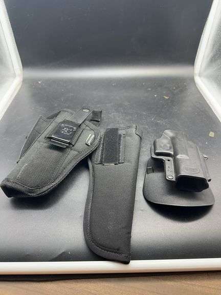 3 Holsters: Fobus GL-2 & Bulldog Tactical image