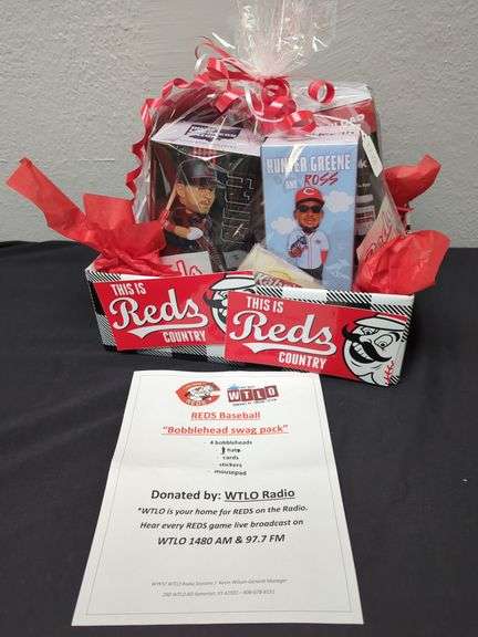 REDS BOBBLE HEAD GIFT PACK image
