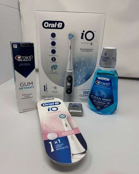 Oral B iO Series Rechargeable Toothbrush & Accessories image