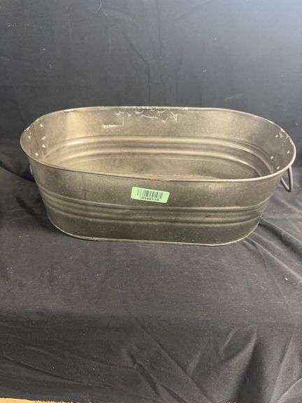 Oval Galvanized Metal Tub image