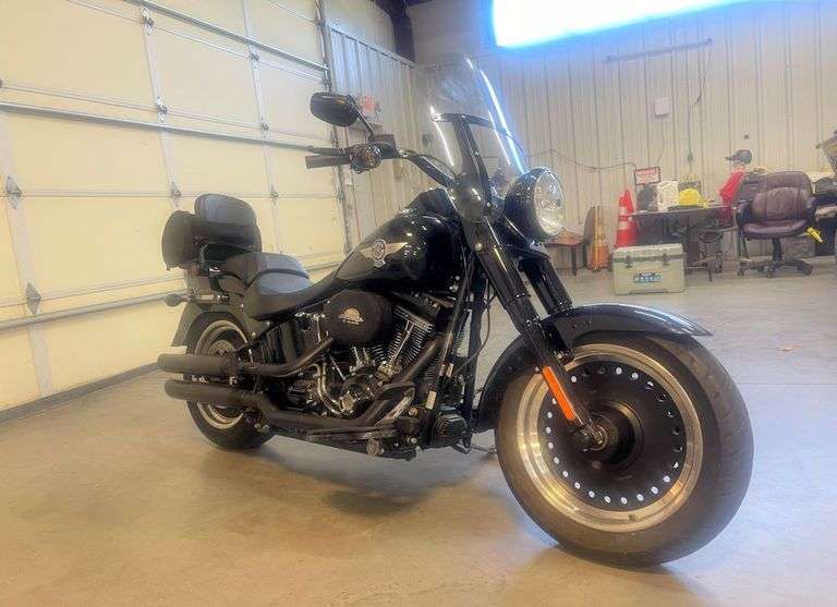 2017  HARLEY-DAVIDSON  Fat Boy B image