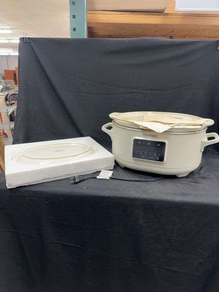 Crockpot Slow Cooker with Serving Platter image