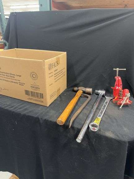 Hand Tools and Accessories image