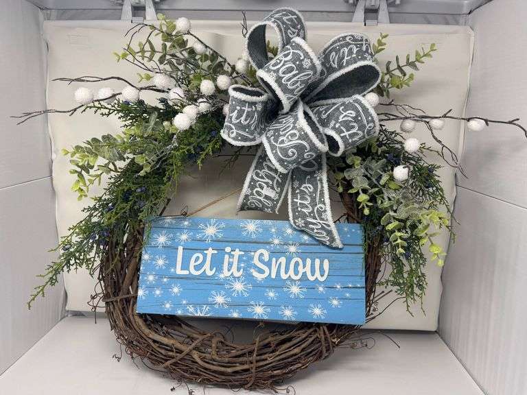 Let It Snow Wreath image