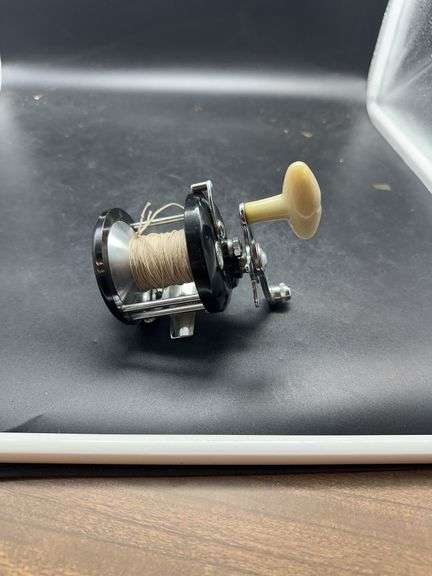 Marquardt 981 Fishing Reel image