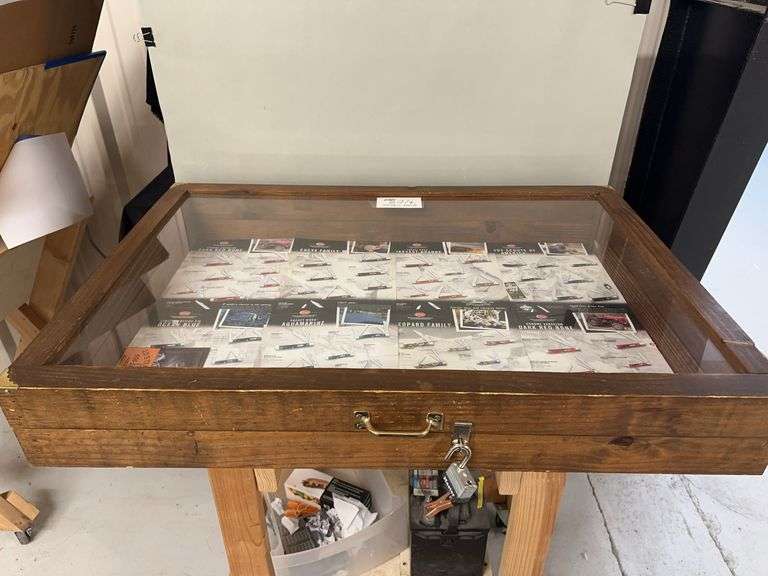 Case Knife Pocket Worn Series Display Case (Case Only) image