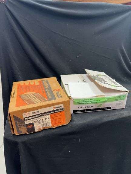 Paslode RoundDrive Full Head Nails and STINGER Plastic Cap Nails image