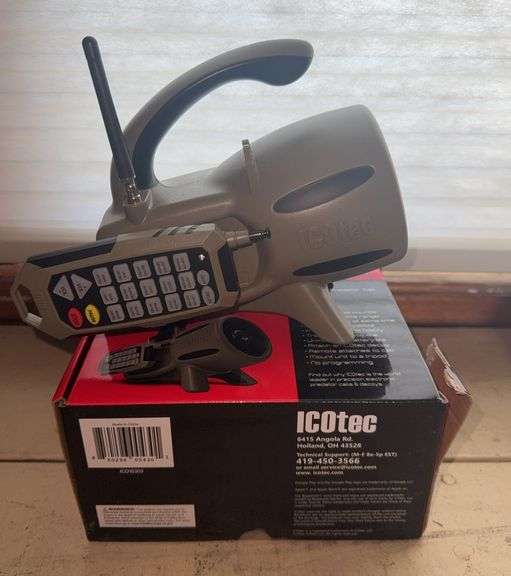 ICOTec 300+ Predator Call with Coyote Juice Lure image