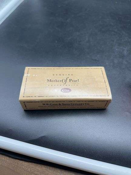 Case XX Genuine Mother of Pearl Pocketknife with Box image