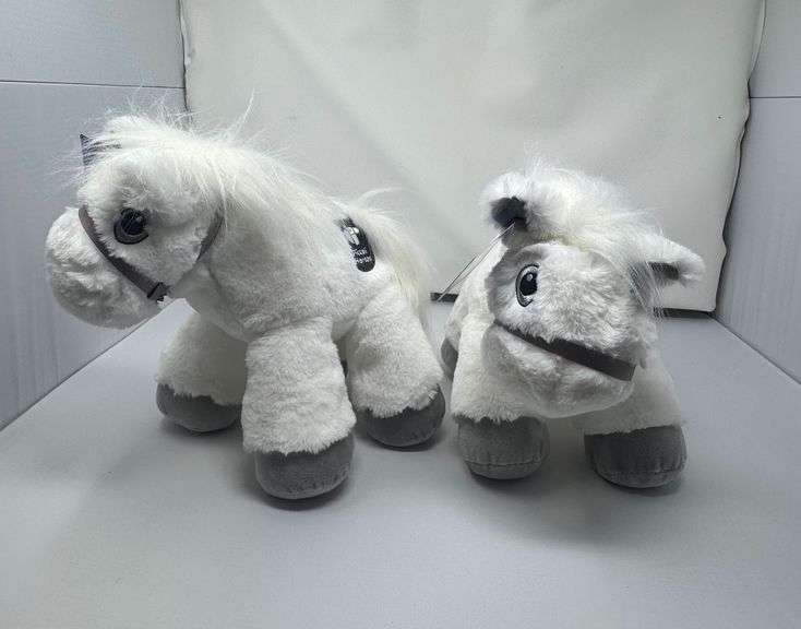 2 Piccoli Horses image