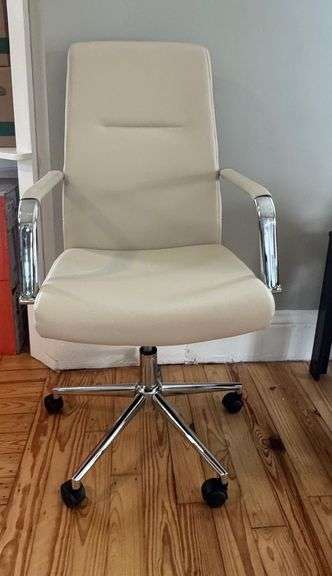 Leather Office Chair image