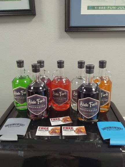 Bottles - cards - kuzes image