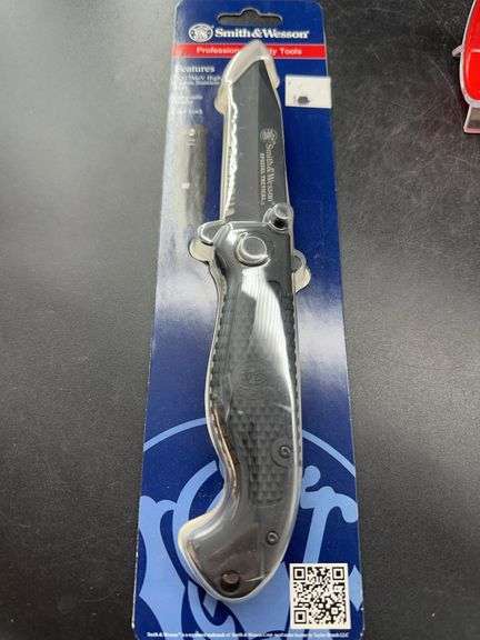 Smith & Wesson Professional Quality Tool Knife image