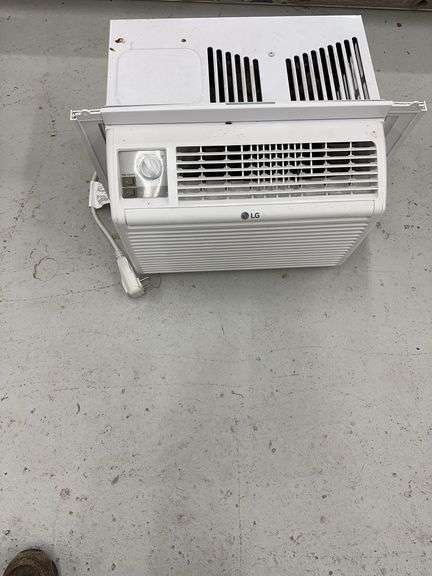 LG Window Air Conditioner Unit image