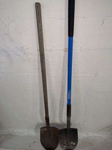 2 Shovels image