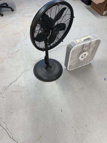 Box Fan and NewAir Misting Fan image