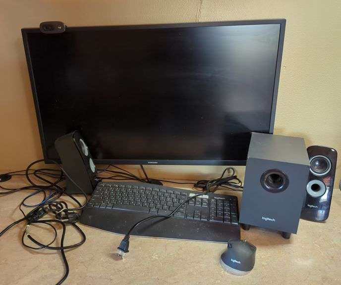 Samsung Desktop Computer image
