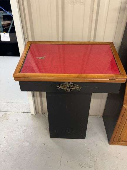 Smith & Wesson Display Case image