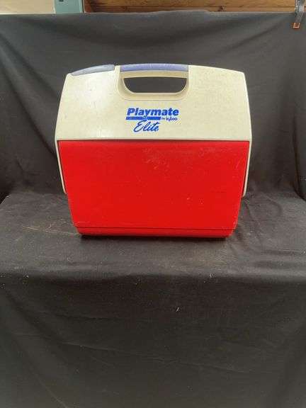 Igloo Playmate Elite Red and White Cooler image