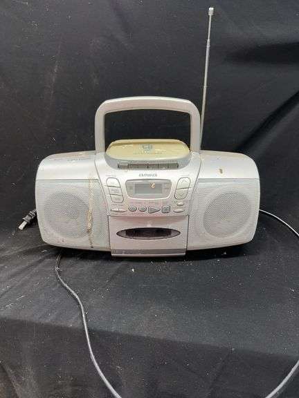 AIWA CSD-TD26 Radio CD Cassette Boombox image