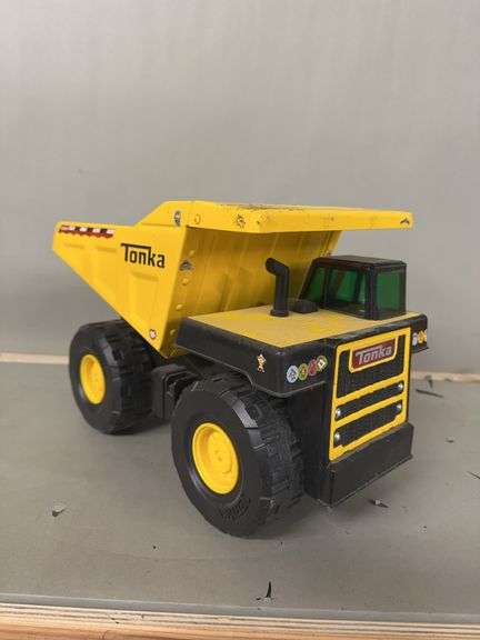 Tonka Dump Truck 4000 image