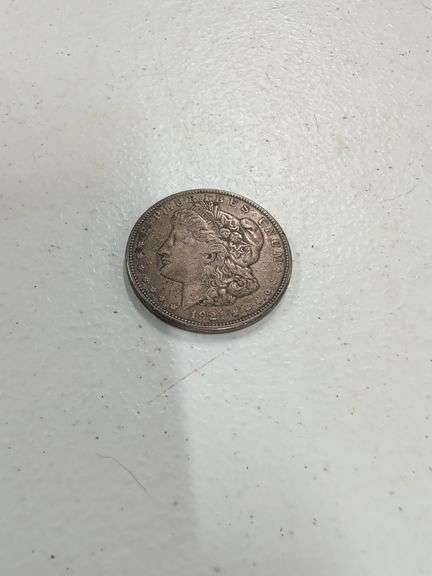 1921 MORGAN SILVER DOLLAR image