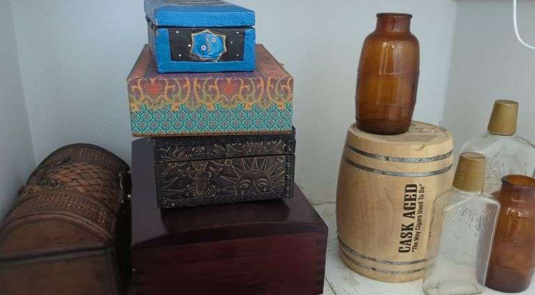 Decorative Boxes, Jars, and Accessories image