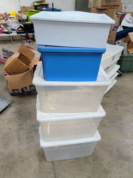 5 STORAGE TOTES DIFFERENT SIZES image