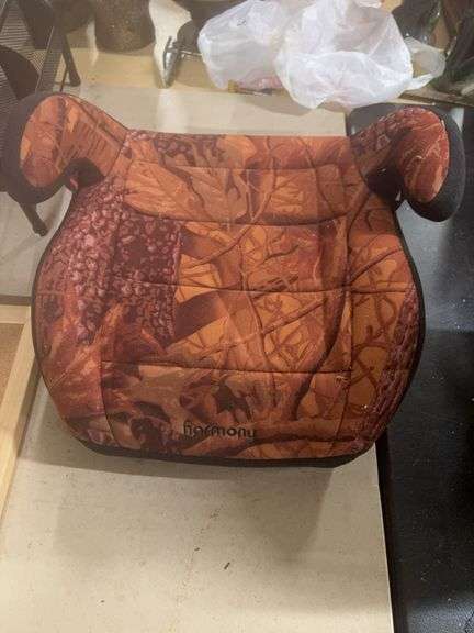 HARMONY- BACKLESS- BOOSTER SEAT- CAMOUFLAGE PATTERN- image