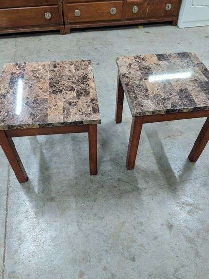 SET OF 2 FAUX MARBLE TOP END TABLES 22X22X22 image