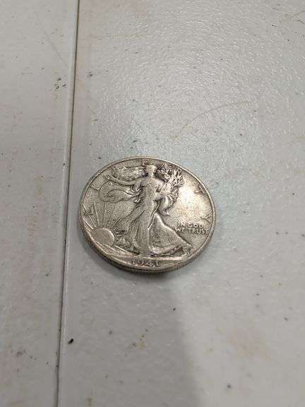 1941 WALKING LIBERTY SILVER HALF DOLLAR image