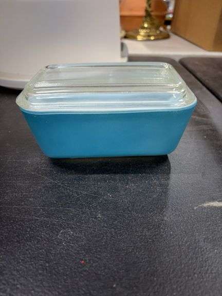 PYREX- REFRIGERATOR DISH- W/ LID image