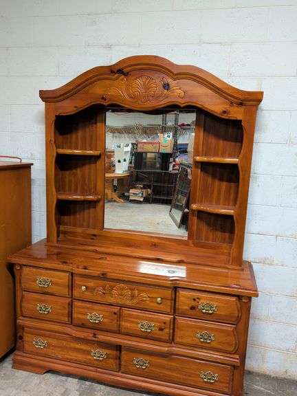 8 DRAWER DRESSER WITH MIRROR 63X18X86 image